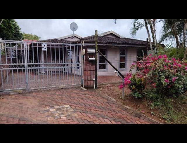 3 BEDROOM HOUSE FOR SALE IN SHALLCROSS